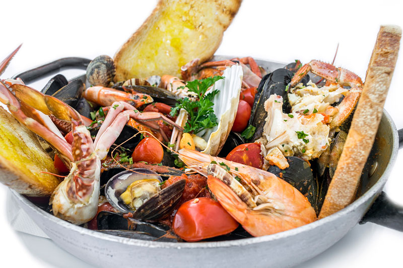 Guazzetto di pesce con mazzancolle e frutti di mare - Ristorante Lo Zodiaco Rimini